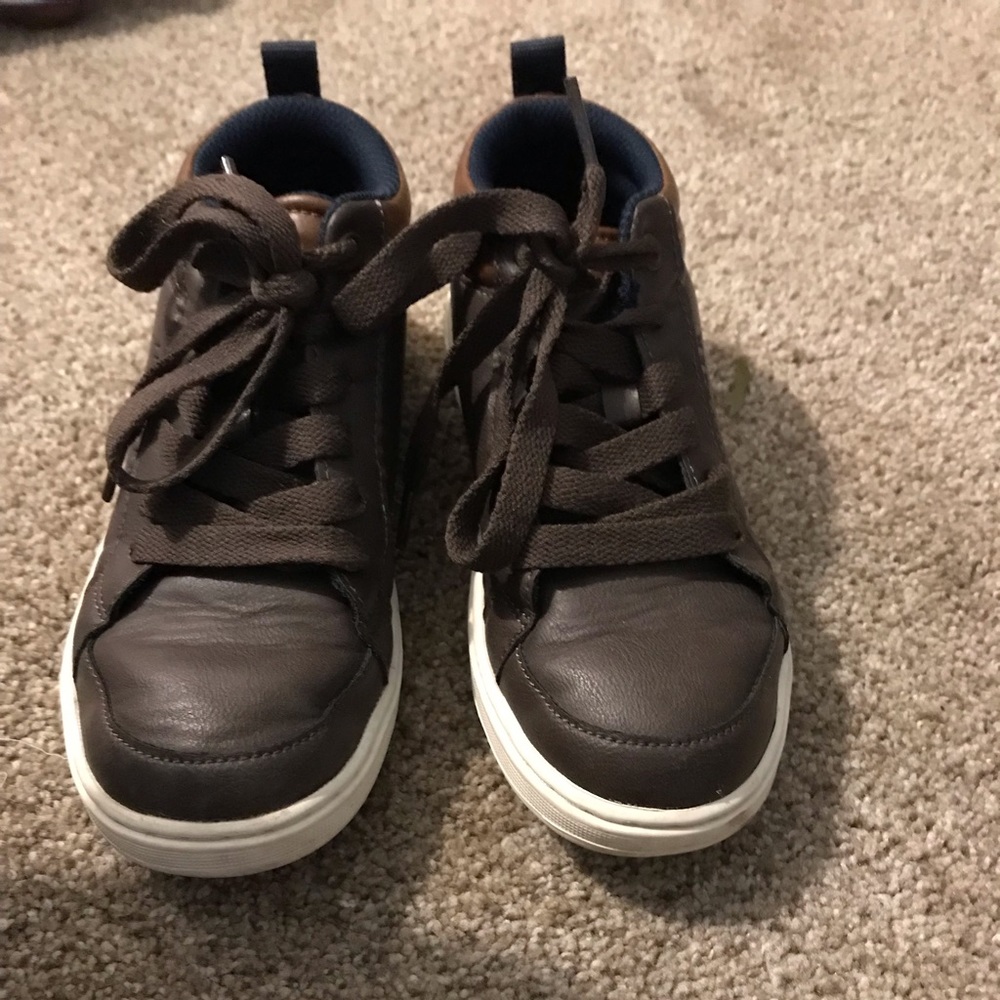 Tommy Hilfiger boys shoes